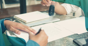 Een auto leasen versus een auto kopen